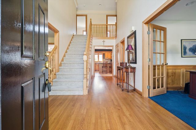 8753 N Stone Mill Road, Sylvania, OH 43560