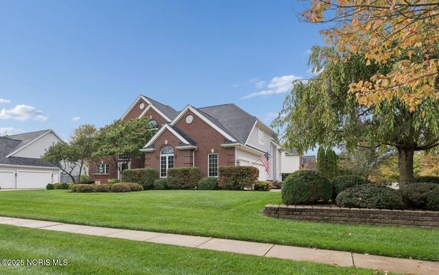 8753 N Stone Mill Road, Sylvania, OH 43560