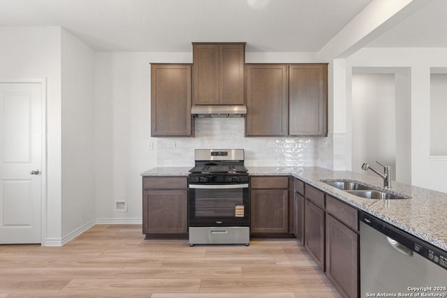 10037 JAGGER AVENUE, Converse, TX 78109