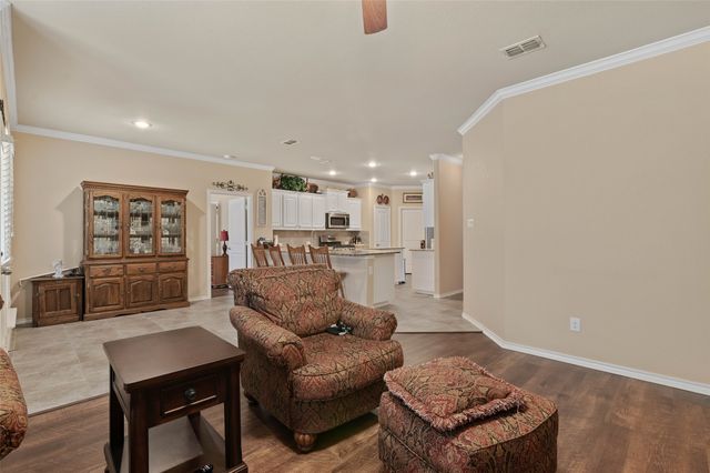 2209 Windhaven Drive, Denton, TX 76210