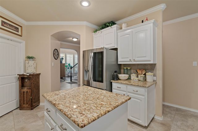 2209 Windhaven Drive, Denton, TX 76210