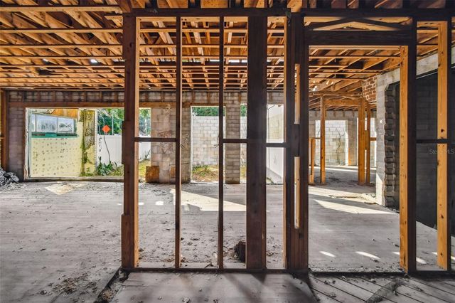 1800 PALM LANE, Orlando, FL 32803