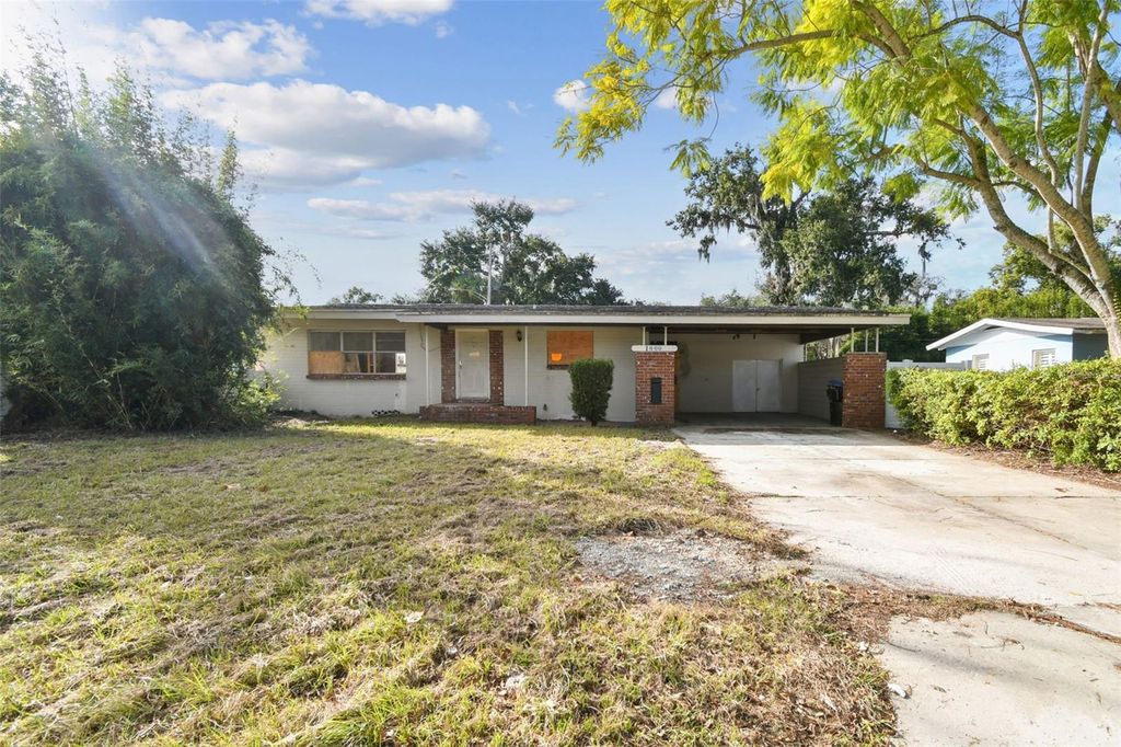 Image 1 of property listing at 1800 PALM LANE, Orlando, FL 32803