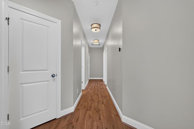 828 Rambling Oaks Lane, Holly Springs, NC 27540
