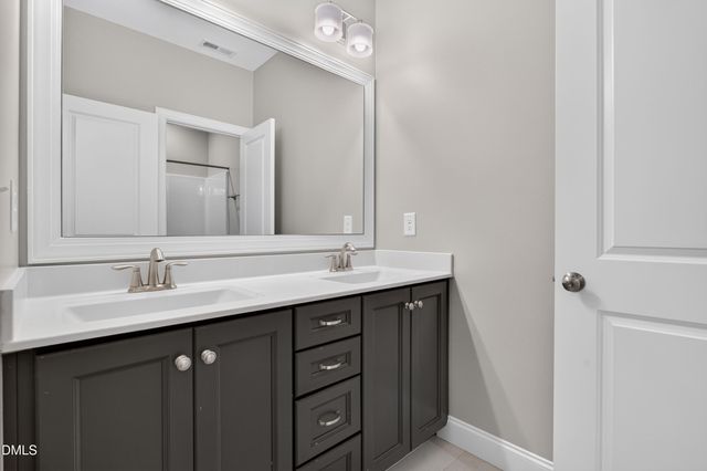 828 Rambling Oaks Lane, Holly Springs, NC 27540