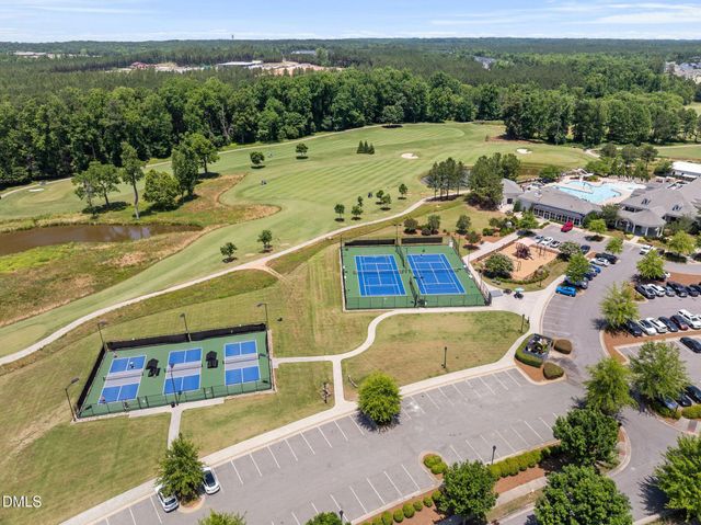 828 Rambling Oaks Lane, Holly Springs, NC 27540