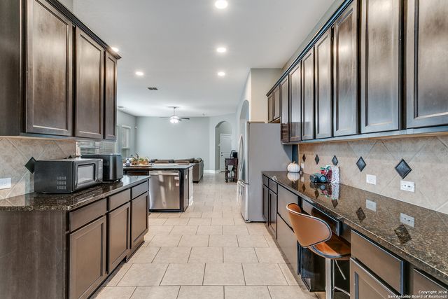 12610 Chisos Cyn, San Antonio, TX 78254