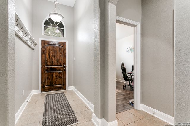 12610 Chisos Cyn, San Antonio, TX 78254