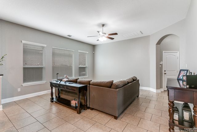 12610 Chisos Cyn, San Antonio, TX 78254