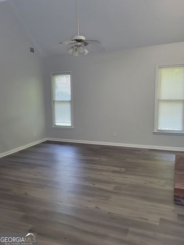 12208 Barney Court, Fayetteville, GA 30215