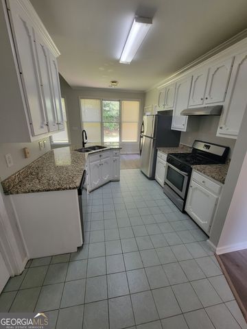12208 Barney Court, Fayetteville, GA 30215