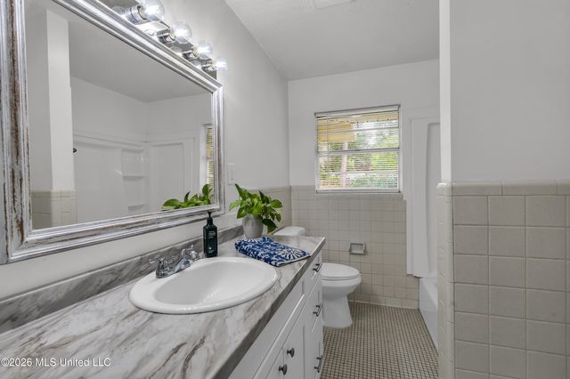 2505 Shady Lane, Biloxi, MS 39531