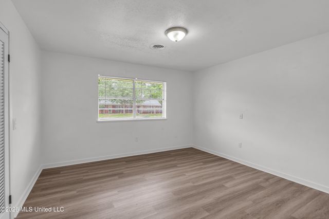 2505 Shady Lane, Biloxi, MS 39531