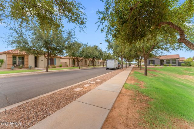 3548 S WREN Drive, Gilbert, AZ 85297