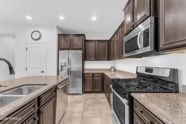 3548 S WREN Drive, Gilbert, AZ 85297