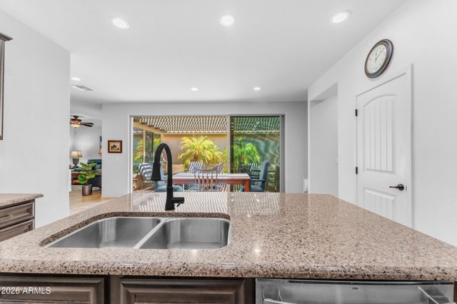 3548 S WREN Drive, Gilbert, AZ 85297