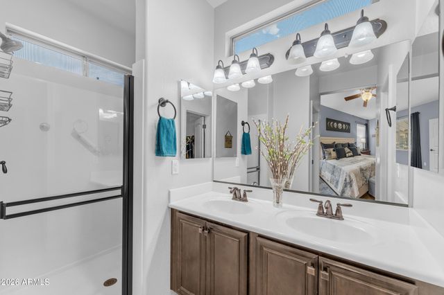 3548 S WREN Drive, Gilbert, AZ 85297