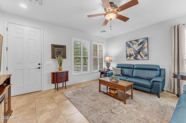 3548 S WREN Drive, Gilbert, AZ 85297