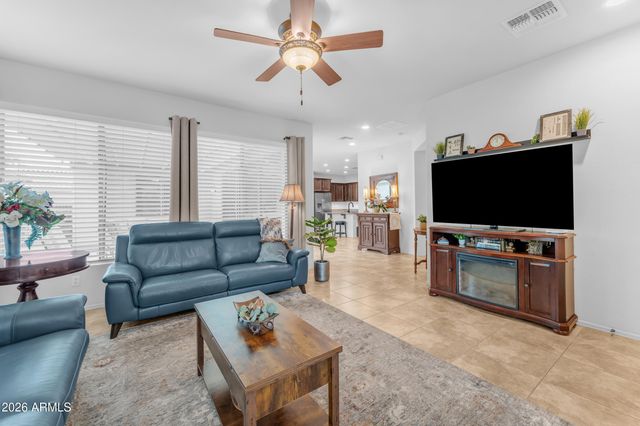 3548 S WREN Drive, Gilbert, AZ 85297
