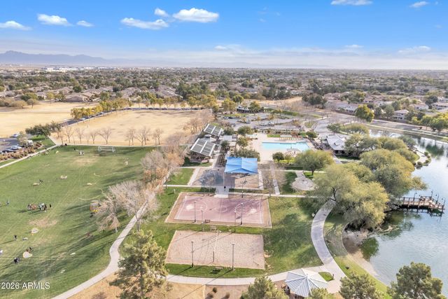 3548 S WREN Drive, Gilbert, AZ 85297