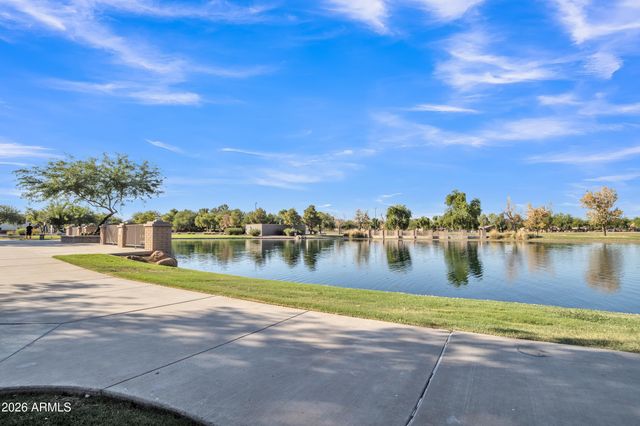 3548 S WREN Drive, Gilbert, AZ 85297
