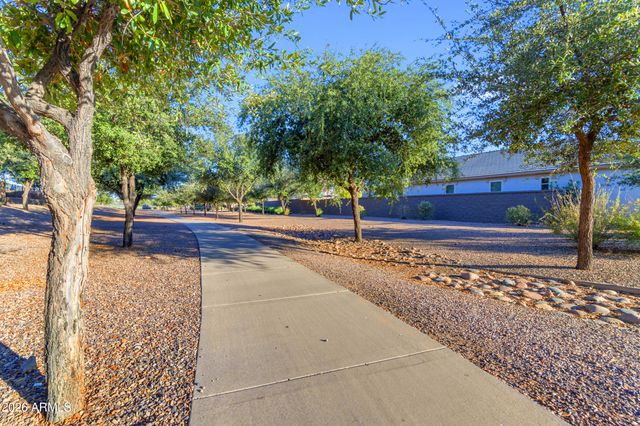 3548 S WREN Drive, Gilbert, AZ 85297