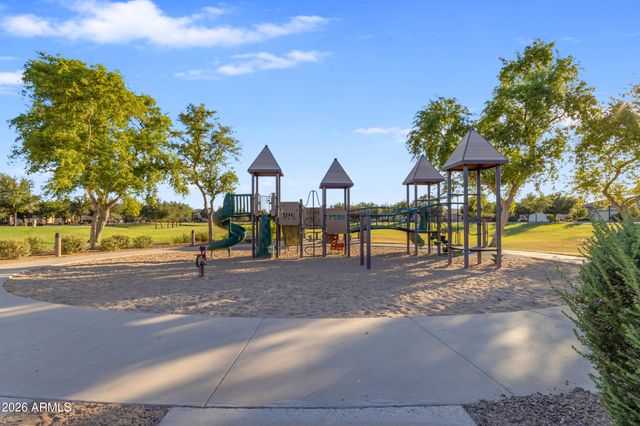 3548 S WREN Drive, Gilbert, AZ 85297