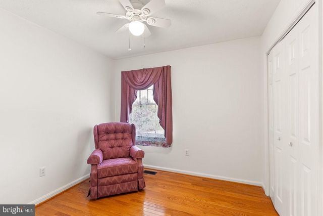 422 W COURT ST, Woodstock, VA 22664