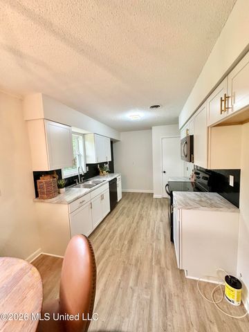 7760 Deerfield Cove, Southaven, MS 38671