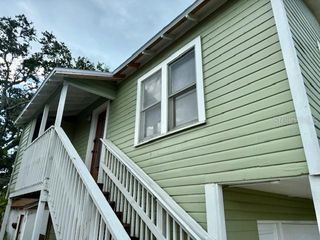 825 DARTMOOR STREET N, St Petersburg, FL 33701