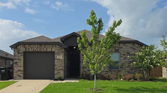 1416 Waverley Drive, Greenville, TX 75402