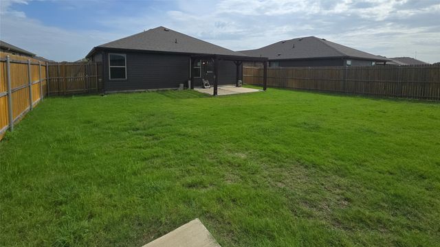 1416 Waverley Drive, Greenville, TX 75402
