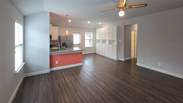 1416 Waverley Drive, Greenville, TX 75402