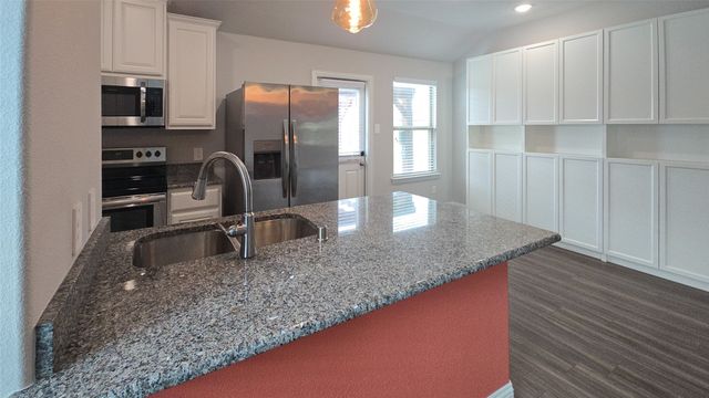 1416 Waverley Drive, Greenville, TX 75402