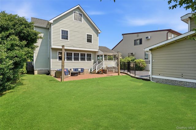 2544 Riverside Avenue, Seaford, NY 11783