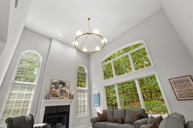 6374 Killington Drive, Kalamazoo, MI 49009