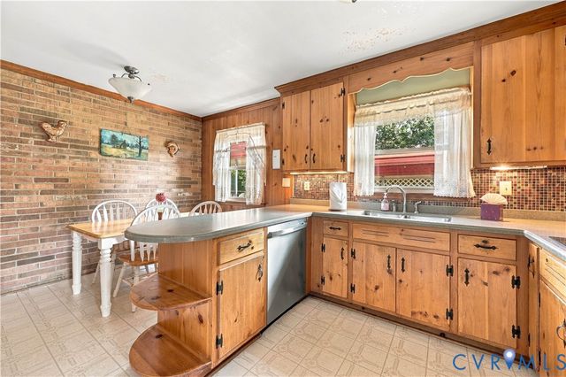 12132 Birchleaf Cir, Rockville, VA 23146