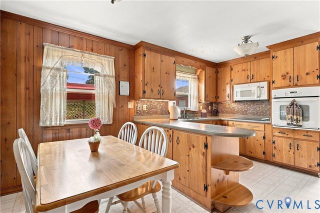 12132 Birchleaf Cir, Rockville, VA 23146