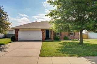 844 South Natalie Avenue, Springfield, MO 65802