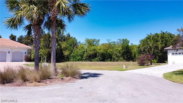 18163 Baywood DR, Naples, FL 34114