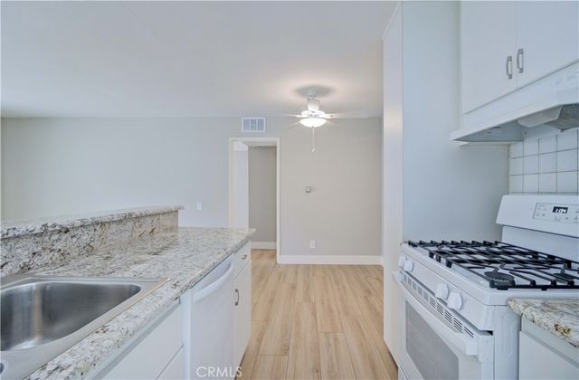 2861 S Fairview A, Santa Ana, CA 92704