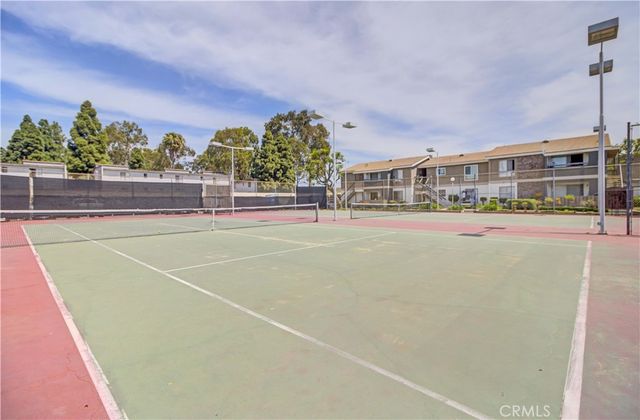 2861 S Fairview A, Santa Ana, CA 92704