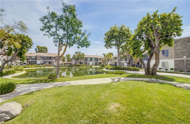 2861 S Fairview A, Santa Ana, CA 92704