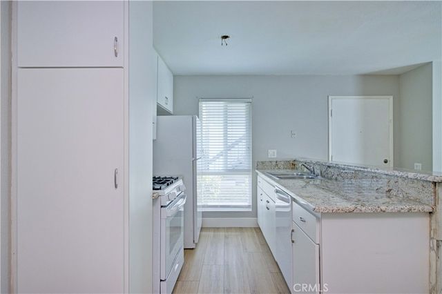 2861 S Fairview A, Santa Ana, CA 92704