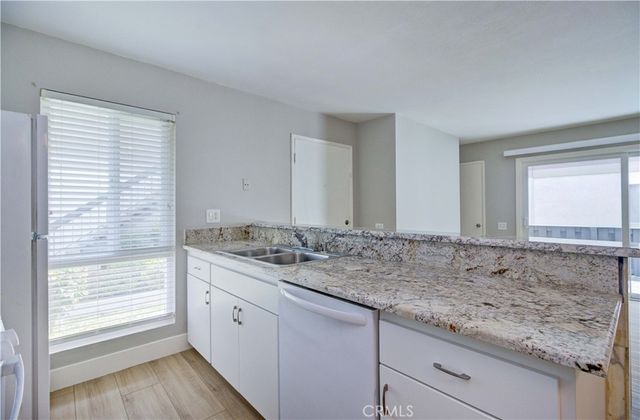 2861 S Fairview A, Santa Ana, CA 92704