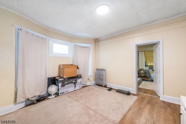 124 N 17Th St, East Orange City, NJ 07017