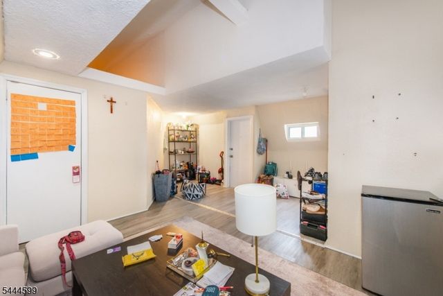 124 N 17Th St, East Orange City, NJ 07017
