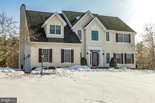 1 INTERLACKEN CT, Skillman, NJ 08558