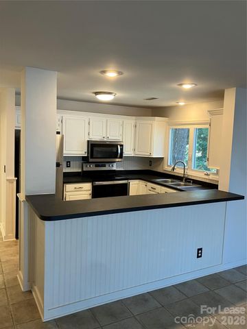820 Southwest Drive, Davidson, NC 28036
