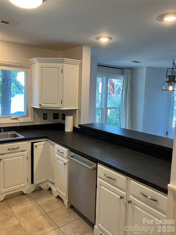 820 Southwest Drive, Davidson, NC 28036